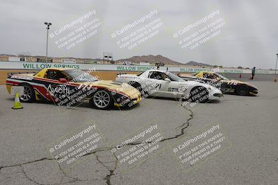 media/Jun-01-2025-CalClub SCCA (Sun) [[eae223c5dd]]/Around pit/